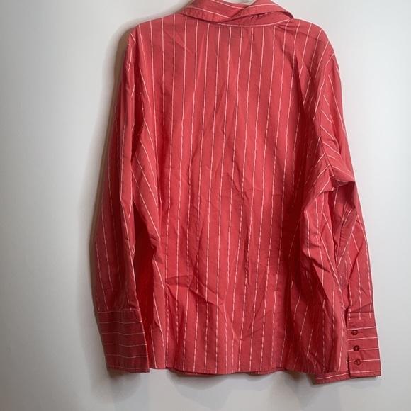 Signature by Ashley Stewart Top 18 PLUS SIZE - Picture 6 of 6